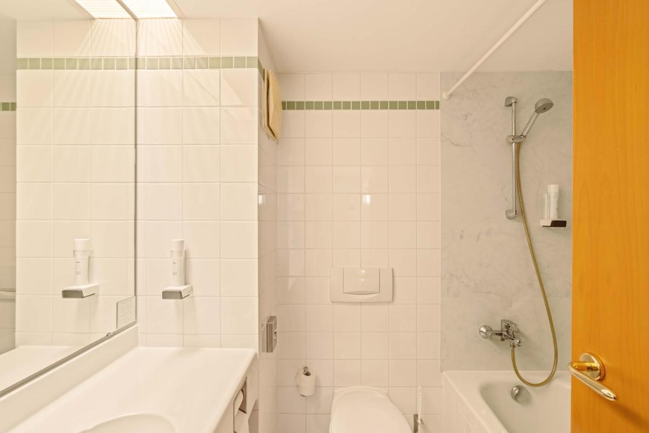 Highway Hotel Herbolzheim Kültér fotó