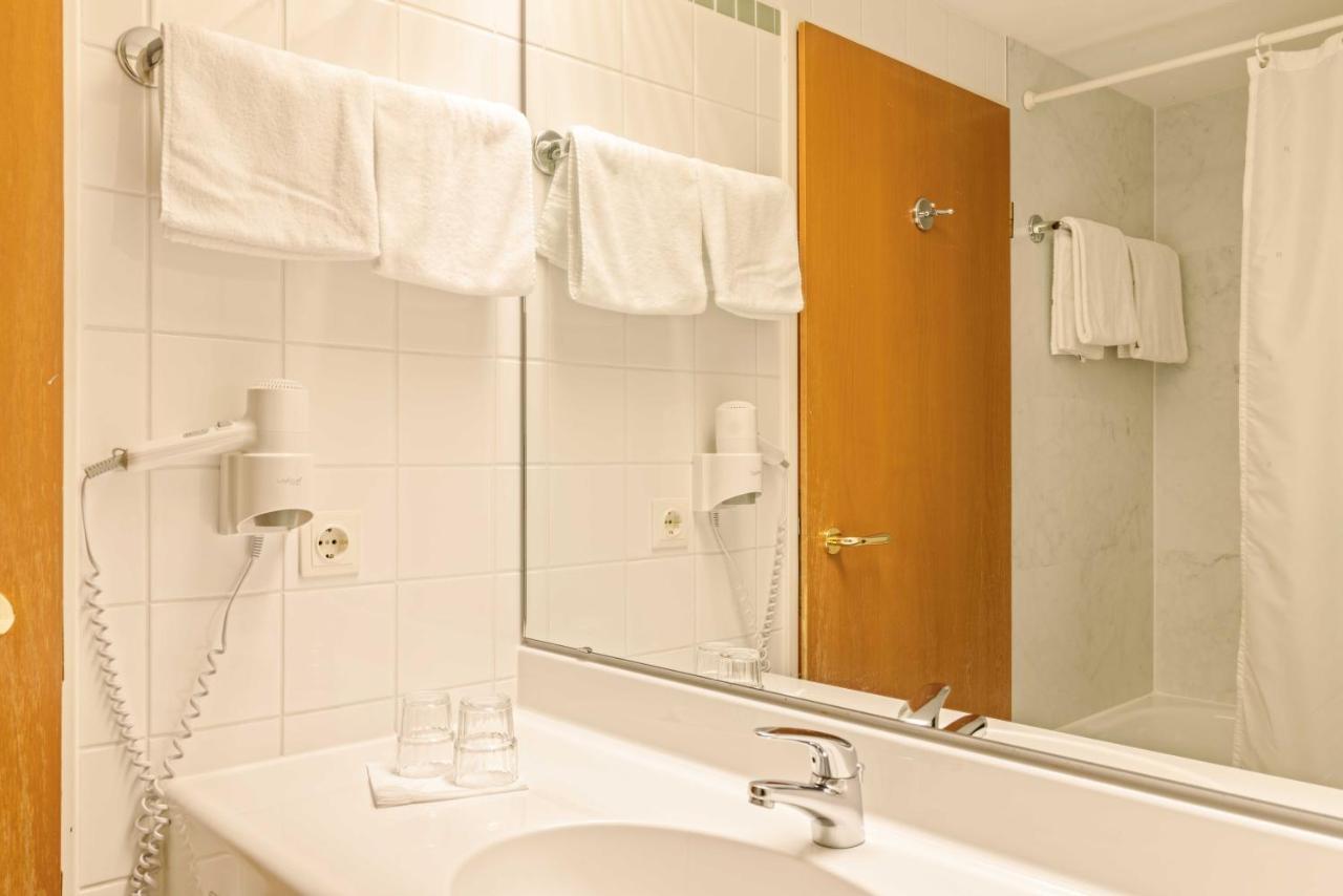 Highway Hotel Herbolzheim Kültér fotó
