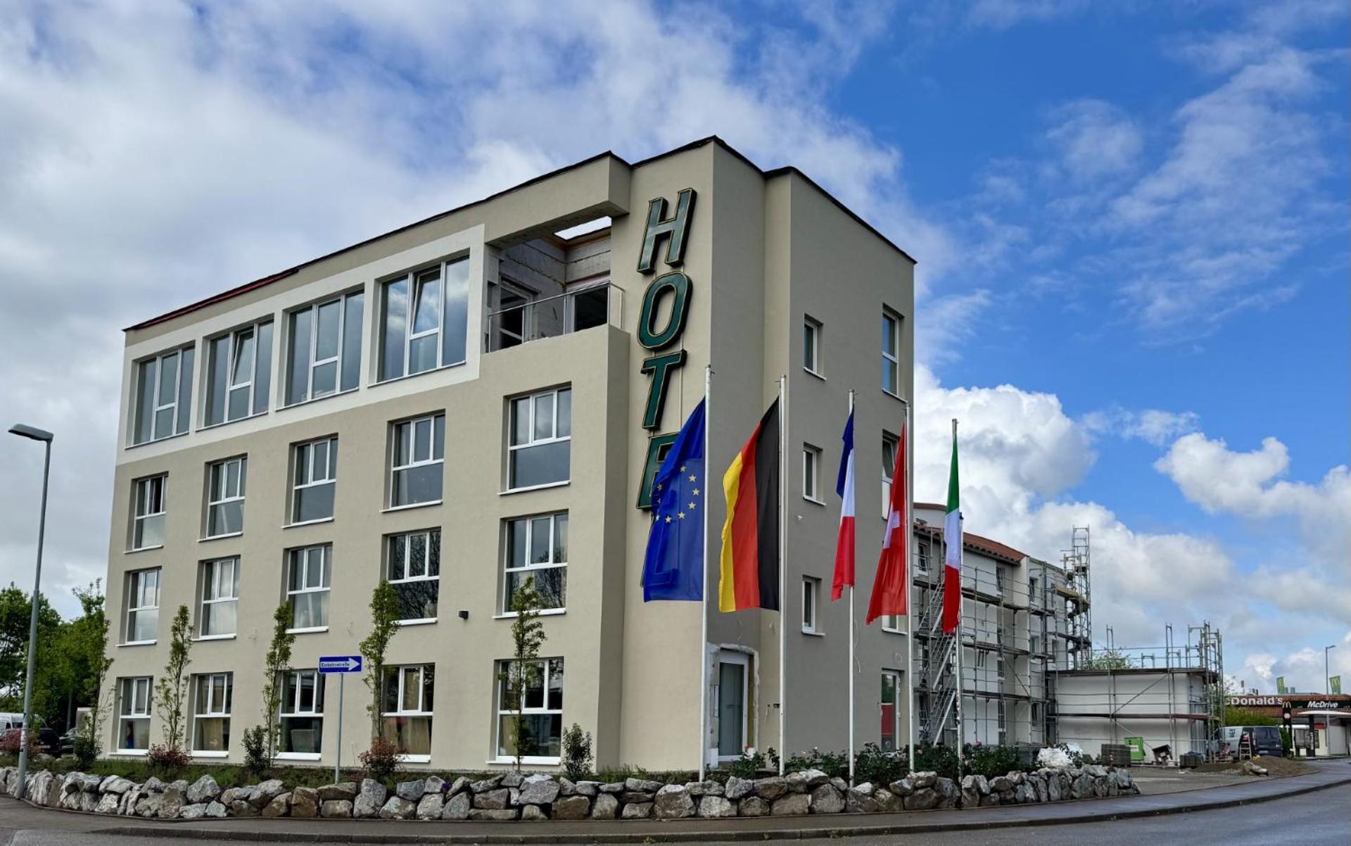 Highway Hotel Herbolzheim Kültér fotó