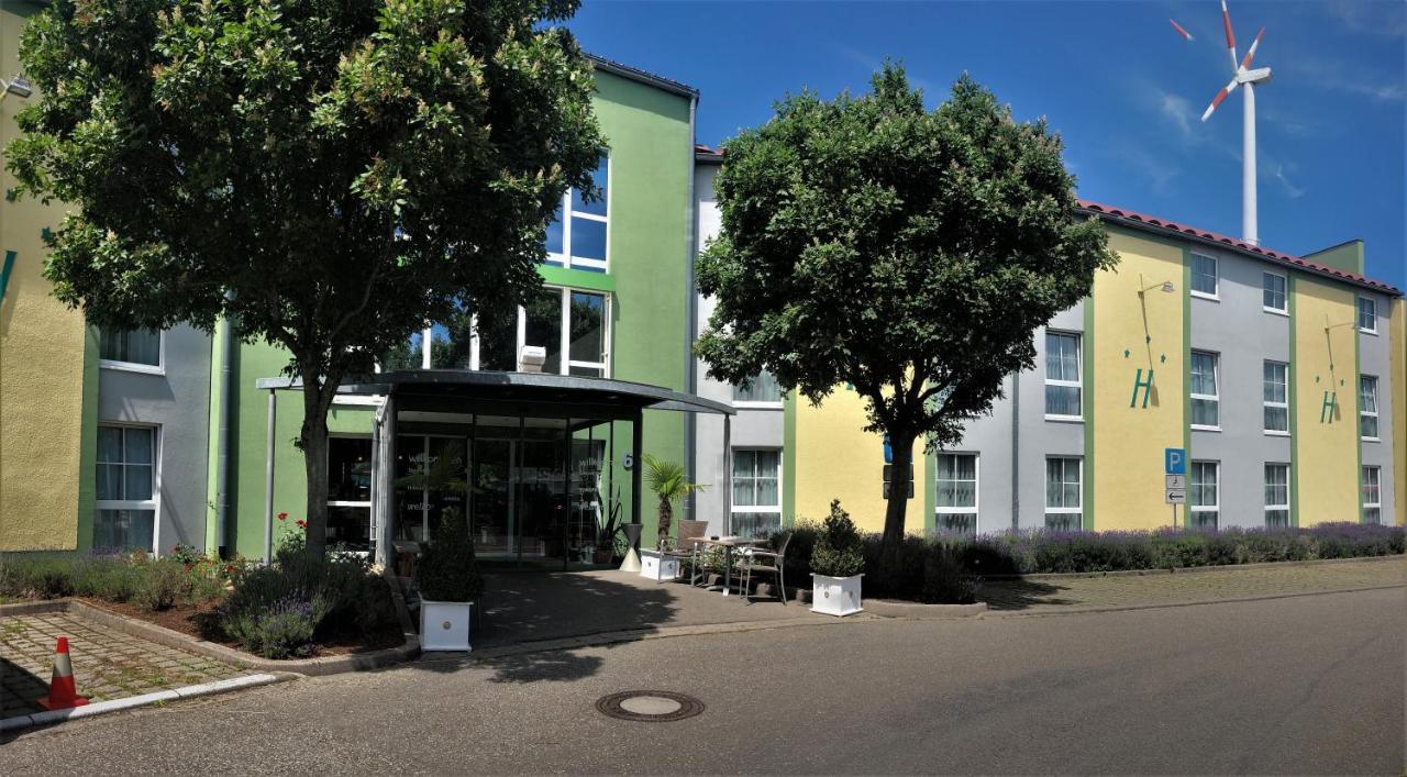 Highway Hotel Herbolzheim Kültér fotó